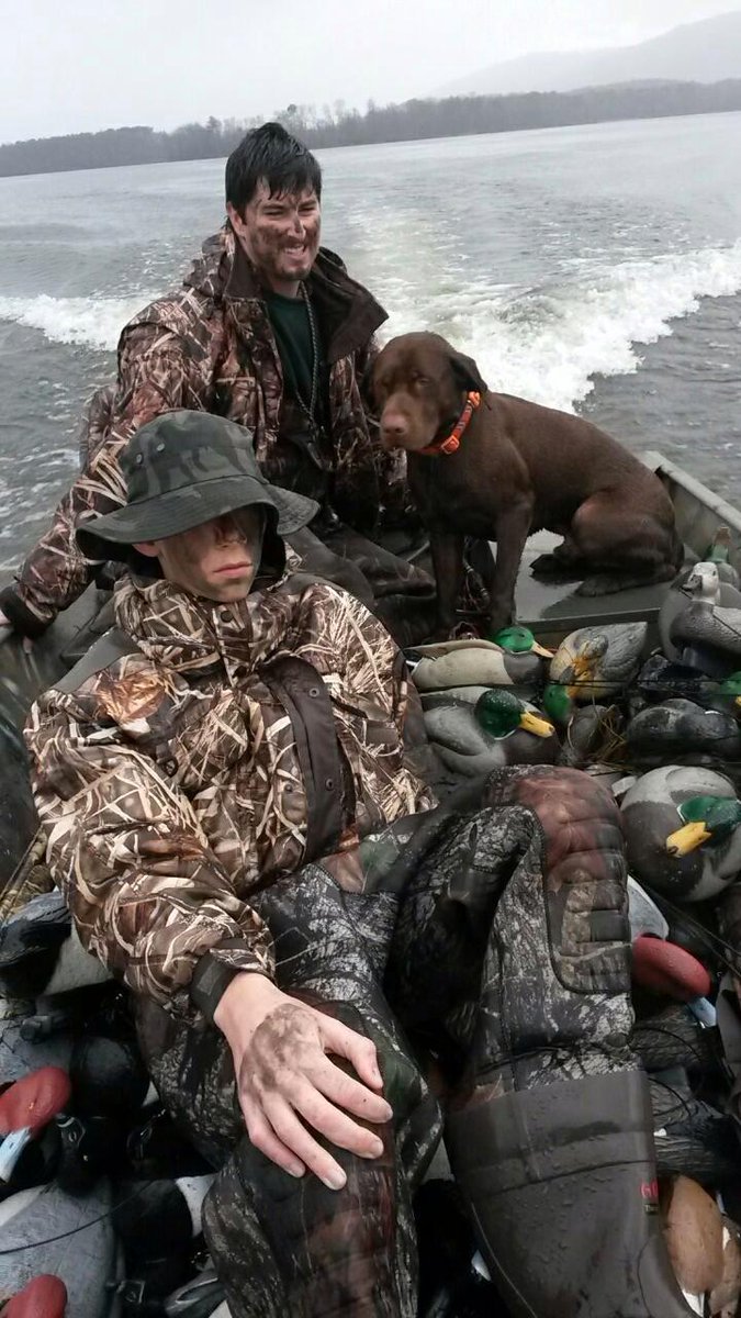 keck2013's tweet photo. The struggle is real #rain #cold #ducks @BandedBrands @SportingDog_TV http://t.co/PzbW5fwii7