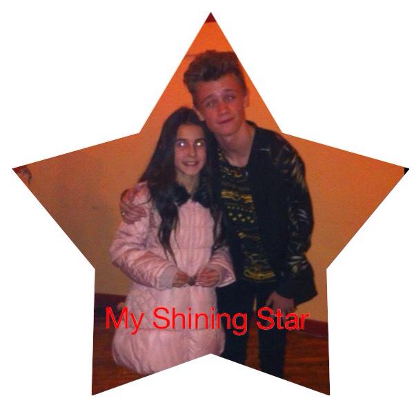 ciara_powell's tweet photo. Last night, meeting my fave boy xxxx😍😘 @BarsAndMelody http://t.co/gD5kgfRRKF
