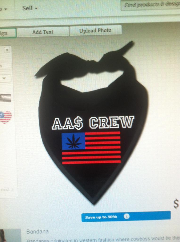 reeferAAS's tweet photo. Fav if you would buy our steezy shit?💯 #ItsALifestyle http://t.co/YtKwpjohld