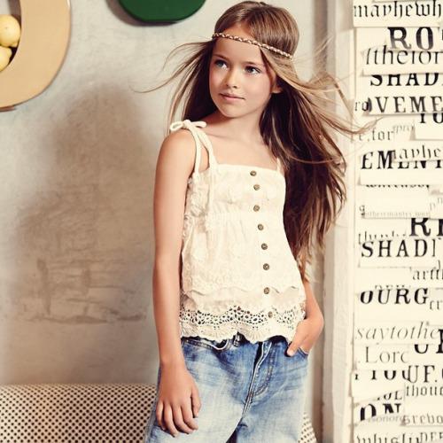 Mhd Beauty On Twitter This 9 Year Old Model Is Being Called The