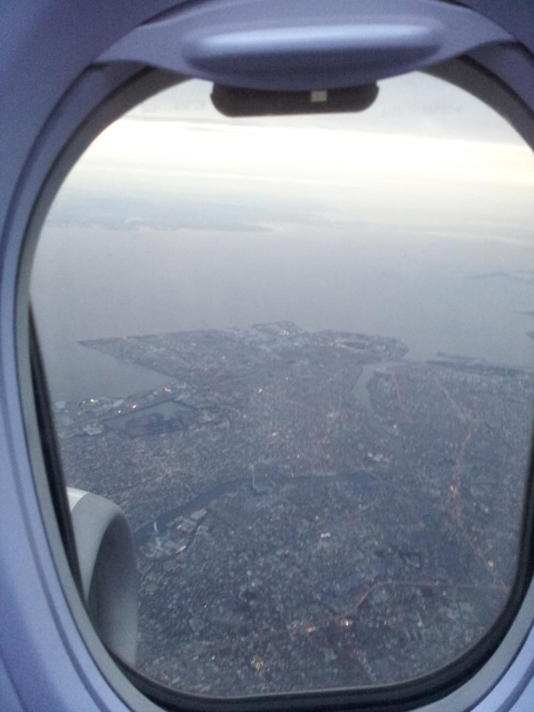 Ryooooo616's tweet photo. 海外出張行ってきまるす http://t.co/9L4DhtCHOZ