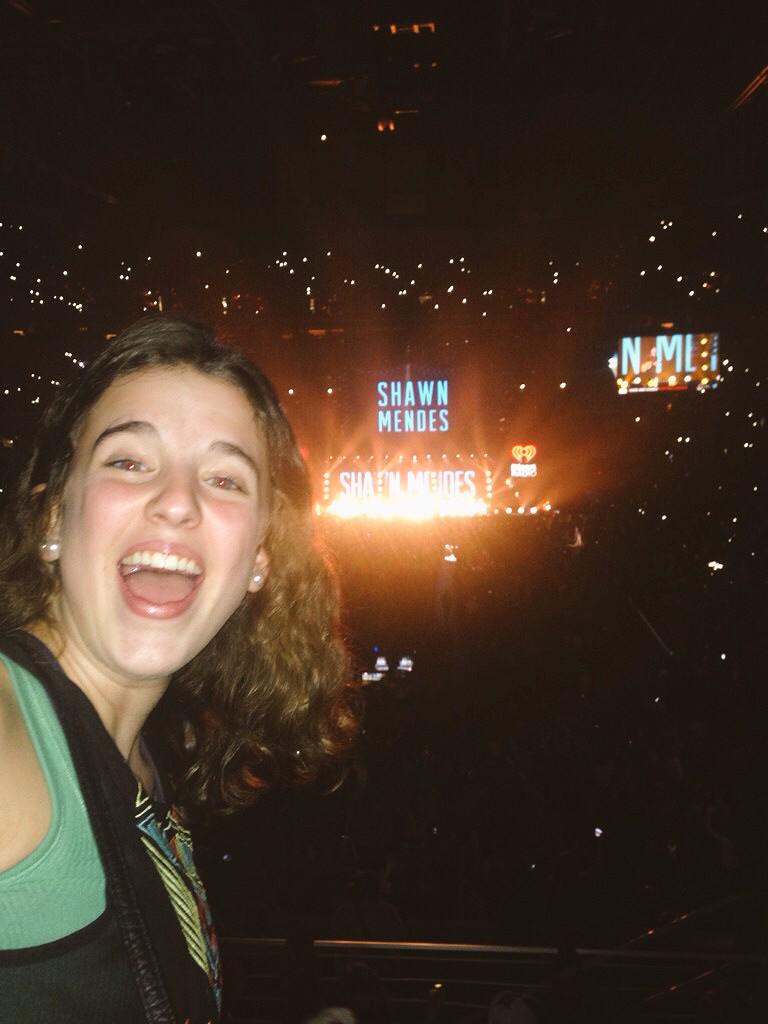 allyvidal's tweet photo. Shawn KILLED it tonight! ❤️ @s_kenzie0 @ShawnMendes #HOT995JingleBall http://t.co/mQYsIHdbMa
