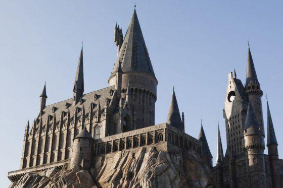 davarte's tweet photo. “@elespectador: Colegio Hogwarts de Harry Potter abre sus puertas en Polonia http://t.co/BybZm9Jbai http://t.co/KzJWEuy2Ui”