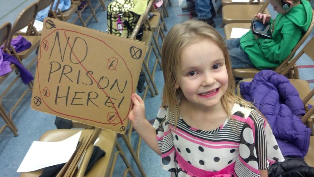 StacyHaight's tweet photo. Getting ready for the Town hall meeting to start! #NoPrisonInWestJordan http://t.co/Z9QTOL5zZ6