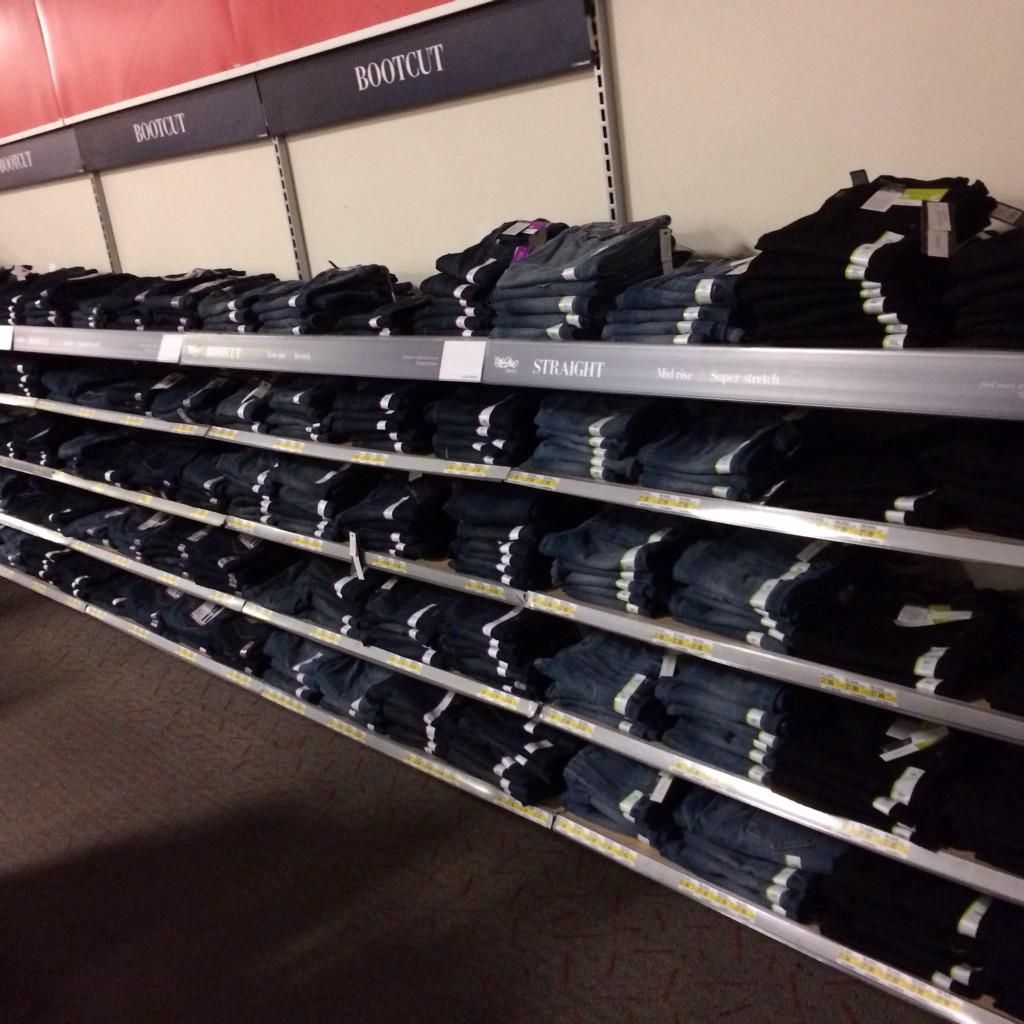ktpeterka1's tweet photo. 1328 style #letmetakeashelfie #RTWisdialed #bringitonsales @abelsohn @AmmnndaDavis http://t.co/2E9wJlN1fk