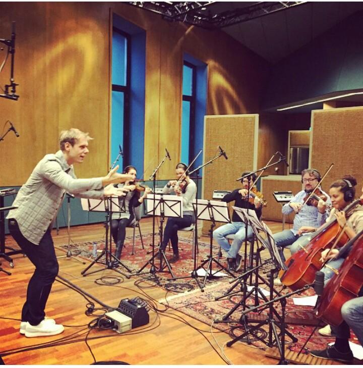 jrey_138's tweet image. Pues que te digo el mejor del mundo #RealStrings #AVV