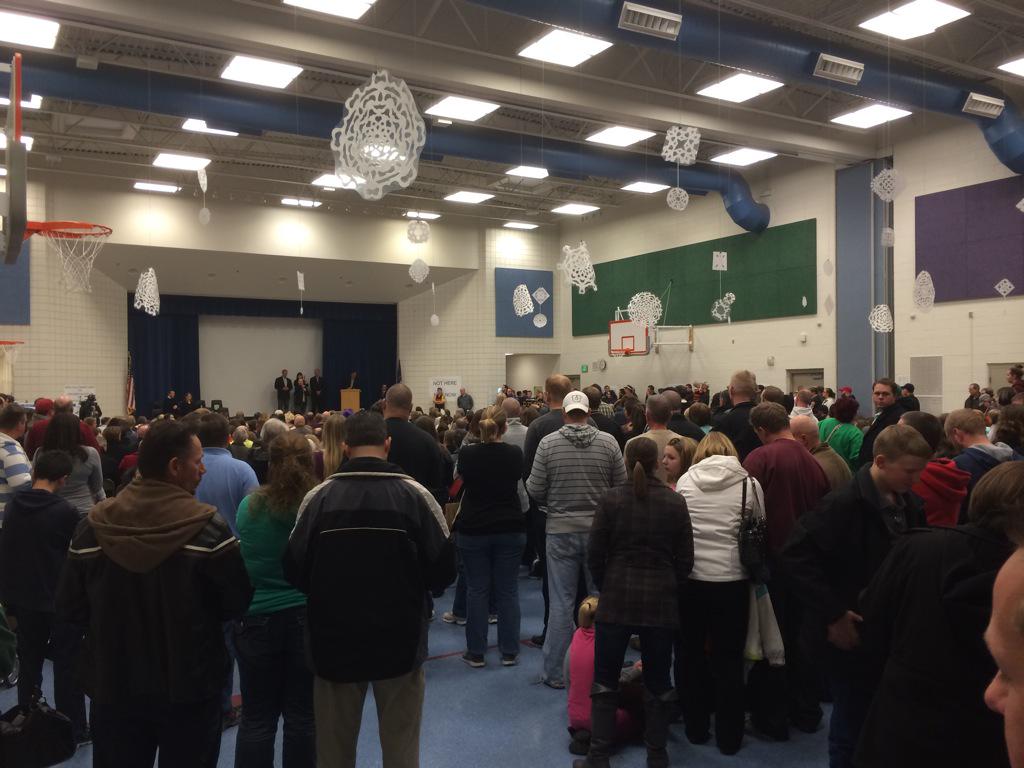 danielmwoodruff's tweet photo. A view from the back of the #NoPrisonInWestJordan meeting. Neighbors are now asking questions, making comments. http://t.co/Tm0MdI5gJ5