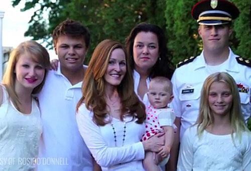 lgbtqnation's tweet photo. (WATCH) @Rosie O’Donnell: ‘Blood doesn’t make a family, love makes a family’ - http://t.co/Nn788x4EP3 http://t.co/j7iRqBAHuz