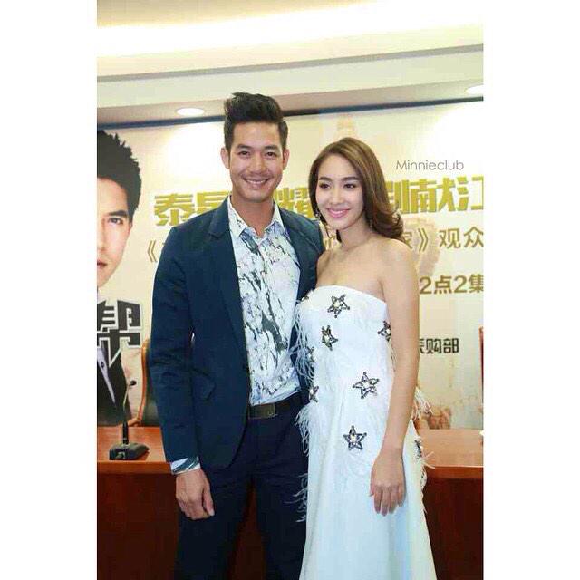 "<a href="/minnie_ufo/">มินนี่ตัวน้อย🐰</a>: เวียร์มิน #คู่จิ้นพันธ์ข้าวเหนียว #เดินสายโปรโมทละครปิ่นอนงค์  #นานจิง  #ประเทศจีน "