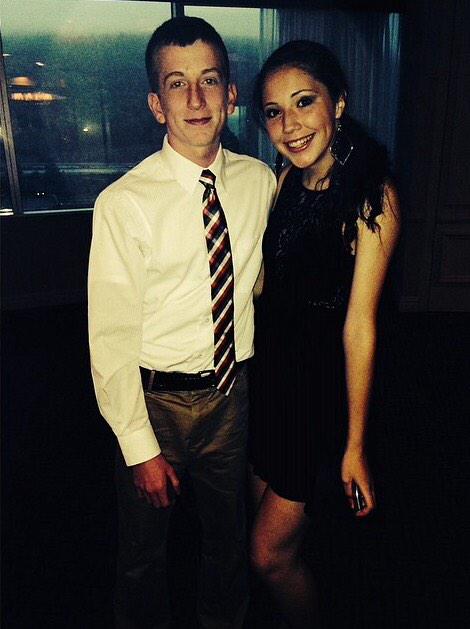 melissa_d7's tweet photo. Happy b day Ry luv ya 🎉🎈❤️ @RyanBrady9 http://t.co/bFM1XLpSn9