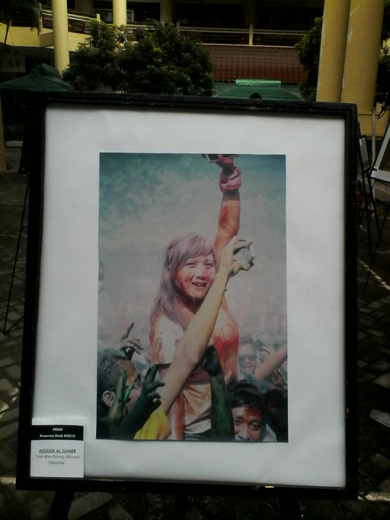 Komunikasi_UII's tweet photo. Salah satu foto di PANIK @klik18_. http://t.co/j9KiIZL8BP