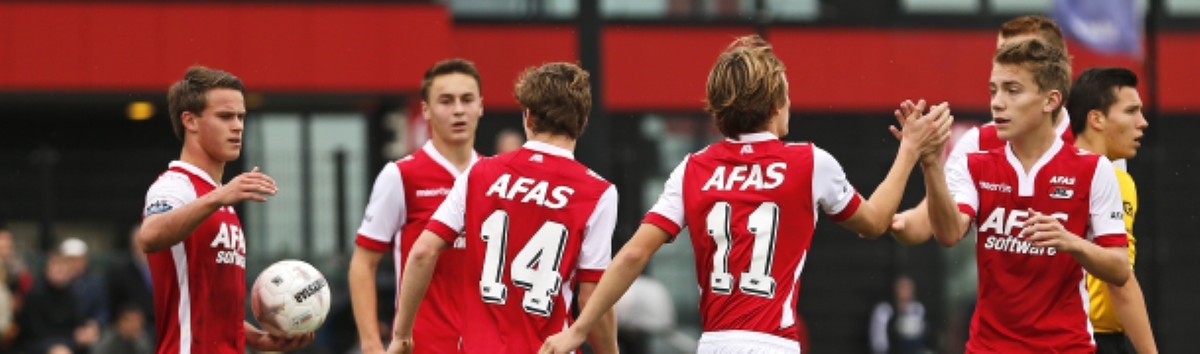AZAlkmaar's tweet photo. Alle teams van de @AZJeugd plaatsten zich de afgelopen maanden voor de kampioenspoules: http://t.co/2j8Grcw26v http://t.co/utPIxCDUOH