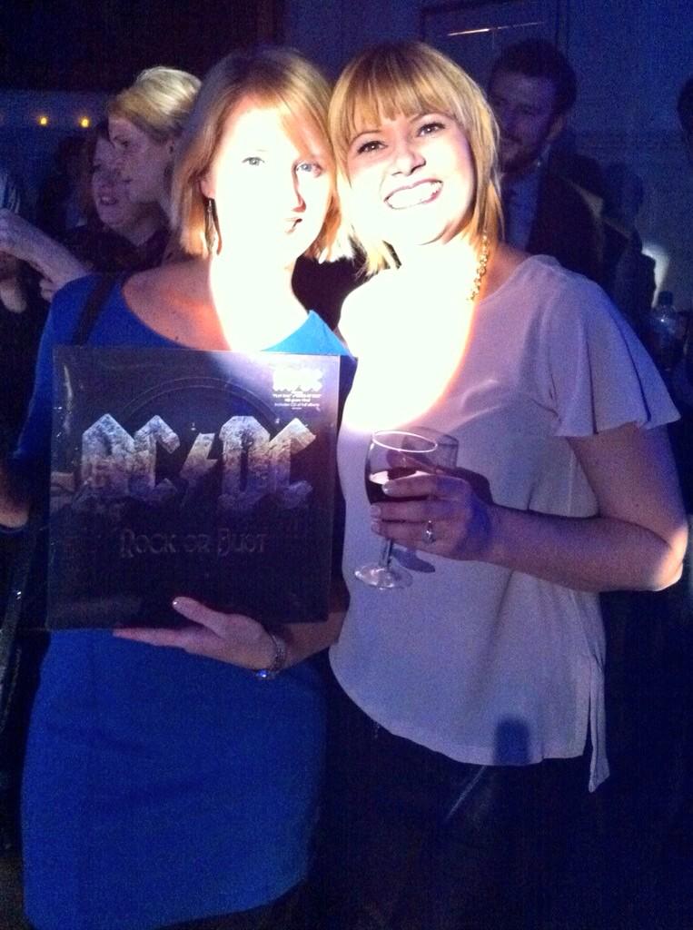 Lots of fun, music, conversation, prize winning and a very generous donation at #PrintRocks last night. @sbf1891