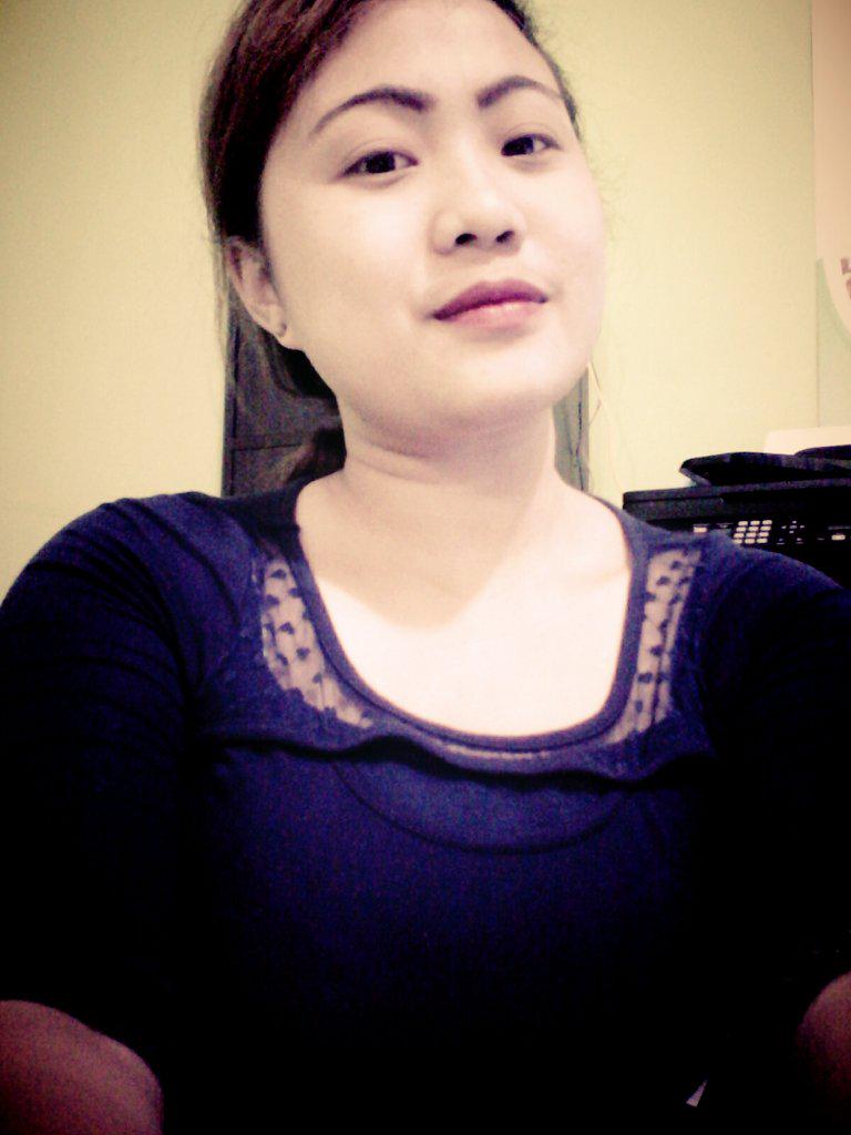 irahree's tweet photo. Coffee Break ☕ http://t.co/eb75NAzCOL