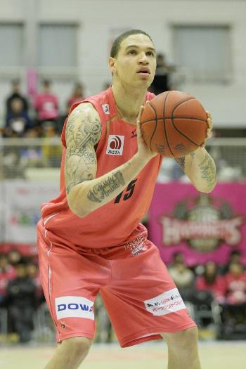 秋田ノーザンハピネッツ 祝 受賞 リチャード ロビー選手 ローソン Ponta 週間mvp 受賞のお知らせ やったね リチャード選手 W Http T Co Fy3girz2ws Bjakita Http T Co X8bi1vbsrl