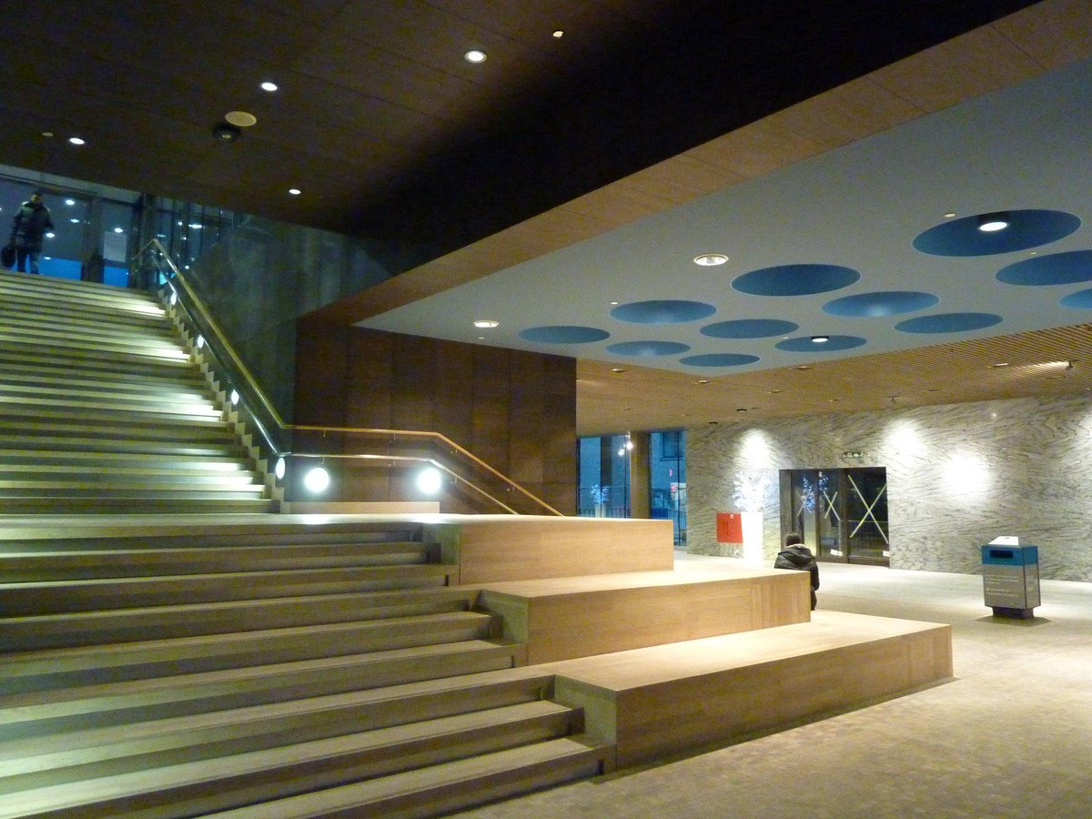 Ruim 5.500 m2 plafondisolatie #OVTBreda (ontwerp Koen van Velzen) geplaatst door Verwol bit.ly/1zka7SB