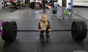 GYM_DAY's tweet image. Got to start them off young. #gainz