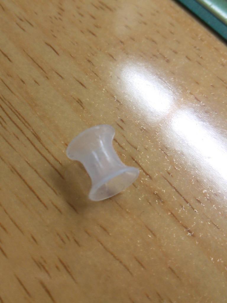 白なめこ ピアス専用垢 Twitter ನಲ ಲ シリコンピアス4g キャッチとかゎ無し 誰か付け方教えて下さい お願いします Http T Co Mtnpaf3cqb