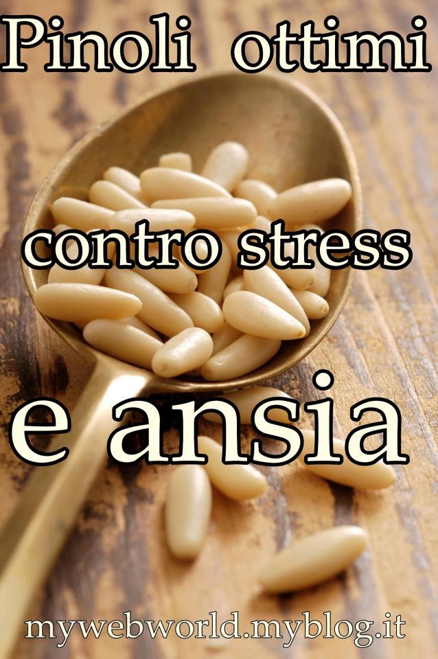 MedeotMarco's tweet photo. #ansia? Non tutti sanno che possono esserti utili i semplici #pinoli http://t.co/BhcFALLX6F