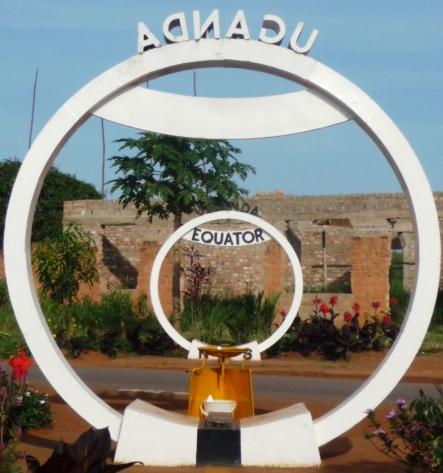 #DidYouKnow that Uganda is home to this iconic spot? One foot in the northern hemisphere and the other in the south!
