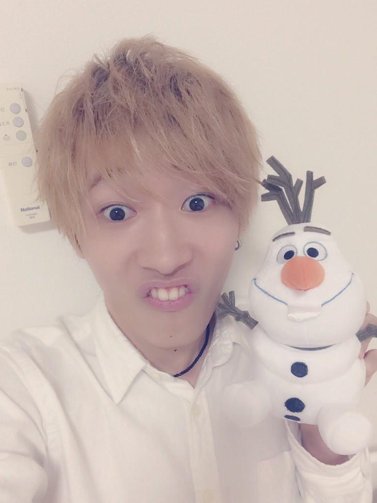 naoppp221099's tweet photo. オラフ http://t.co/6l9A4dk6yG