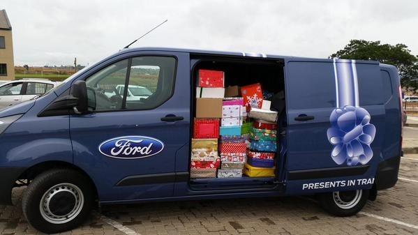 FordSouthAfrica's tweet photo. We are off to deliver more Santa shoeboxes to rural areas today. #PresentsInTransit http://t.co/7tAoRcBRCq