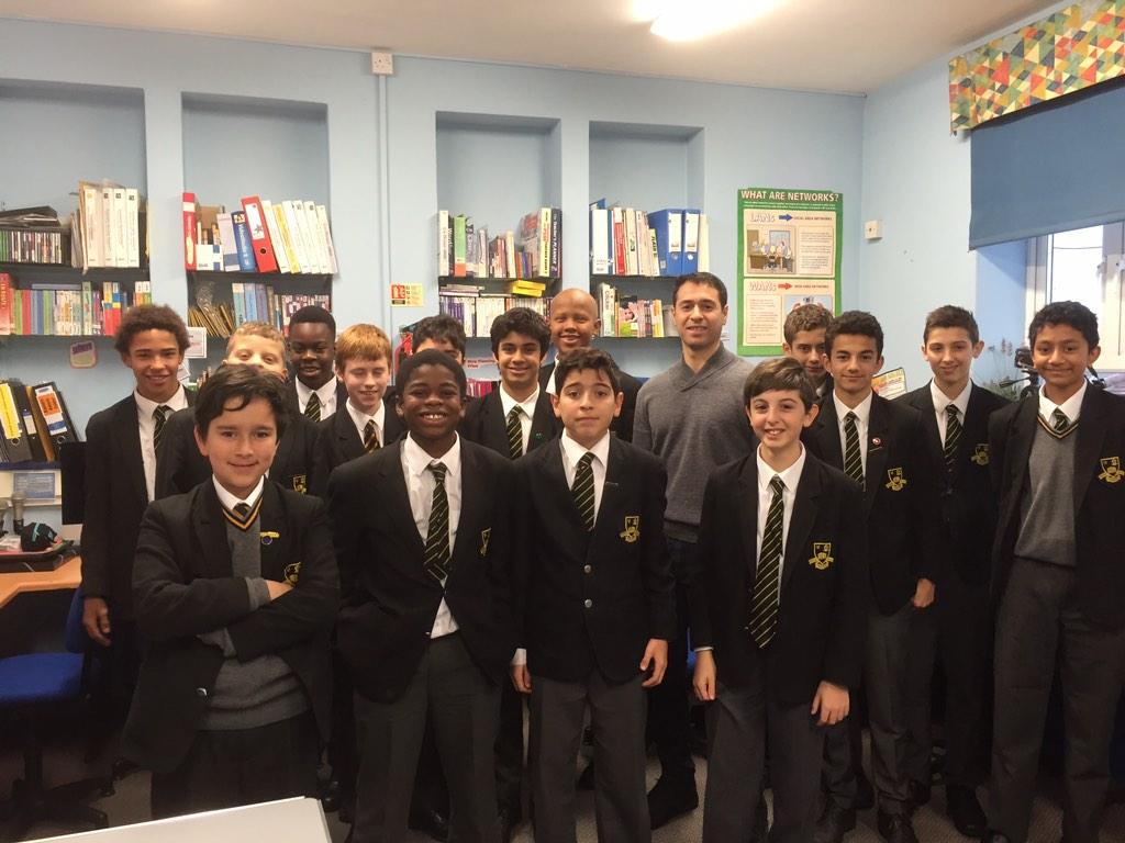 FoodSwipe's tweet image. Great morn @kebleprep year8.thank u @FlemingKaren 4the invite working 2help educate on app building @AppsforGoodCDI