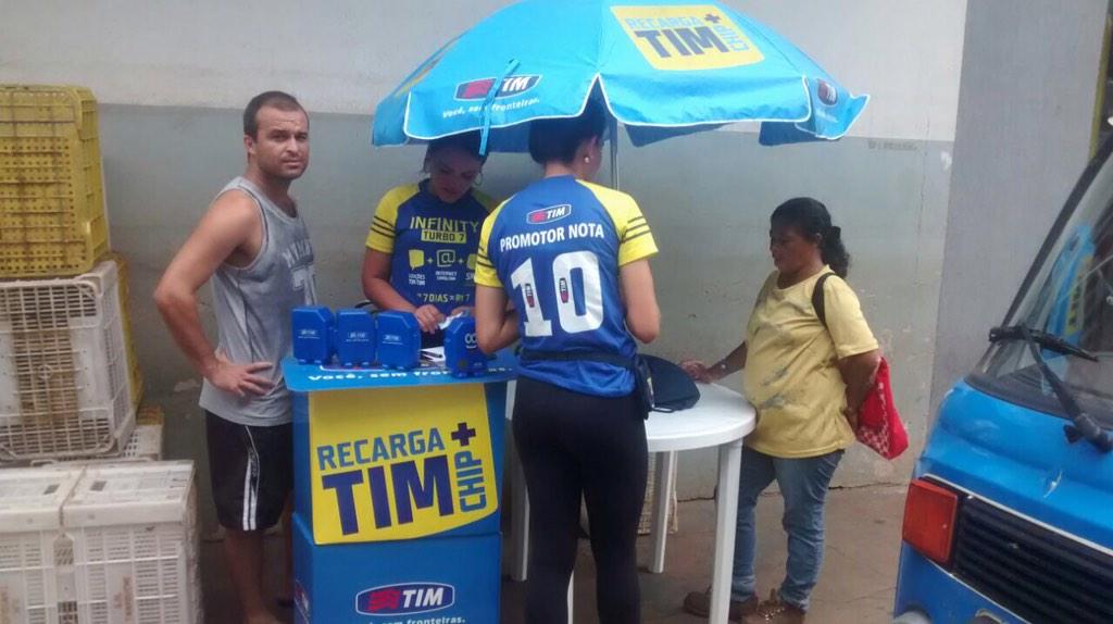 lpegatin's tweet photo. Ações de vendas direcionadas e brinde pra recargas!!! #FOCONOFORECAST @AndreMCTSPi @Pillmann_TSPI @IMPERIOMC_TBR http://t.co/q7Qu8J1X6c