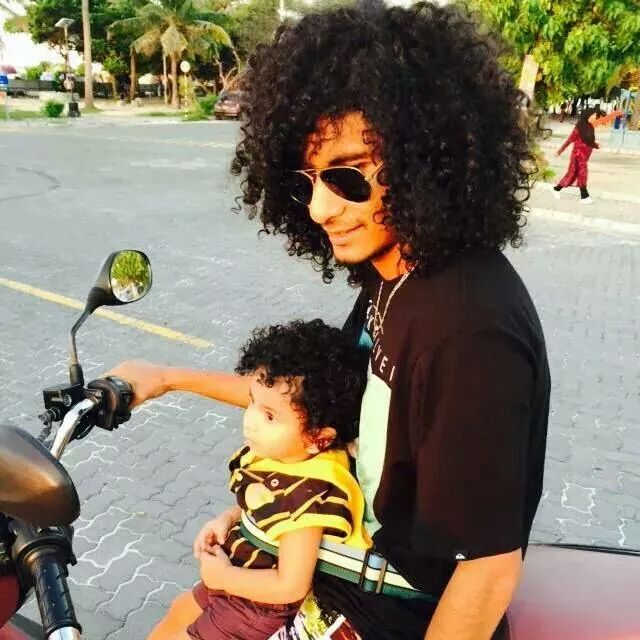 KulaYellow's tweet photo. Meena akee ethah bayegge faisa feyriganegen ulhey bodu vageh.
9992302. Meena hoadha dhin faraathakah 1 lakka rufiyaa http://t.co/Q1vZszw3Ys