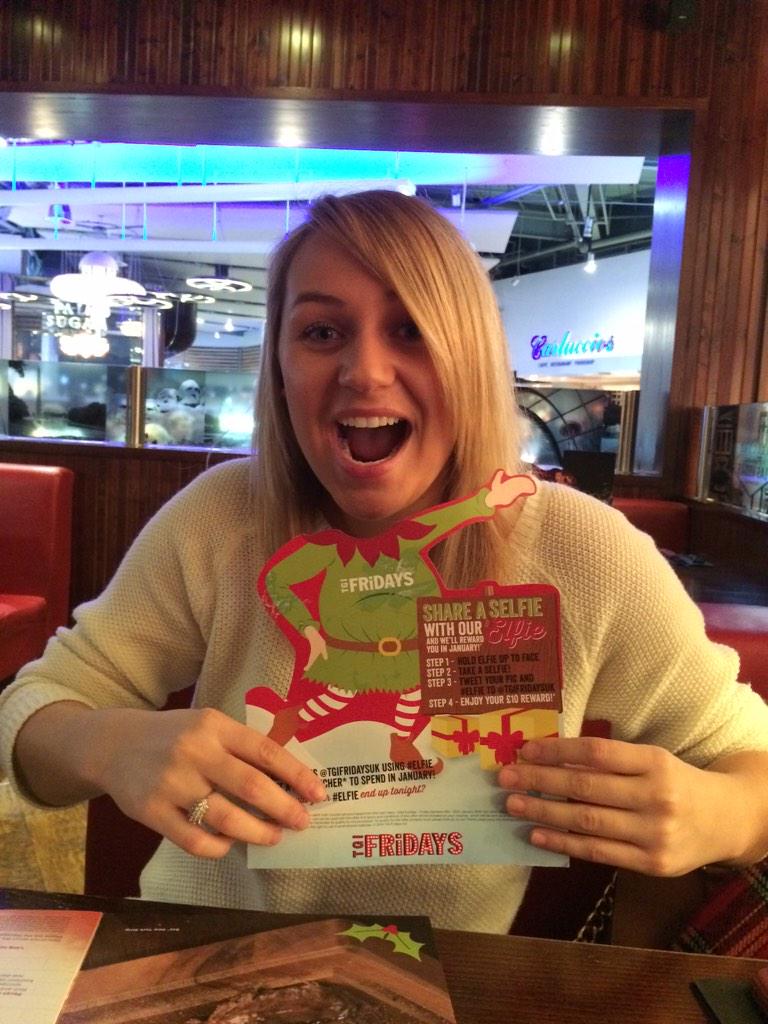 Emma_Stocks's tweet image. Nicole loves being an elf @TGIFridaysUK #elfie