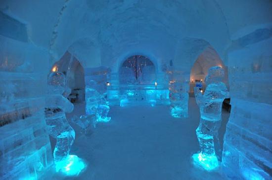 Lo invitamos a revisar un ranking de TripAdvisor con 10 fantásticos hoteles de hielo. tripadvisor.com/InfoCenter-a_c…
