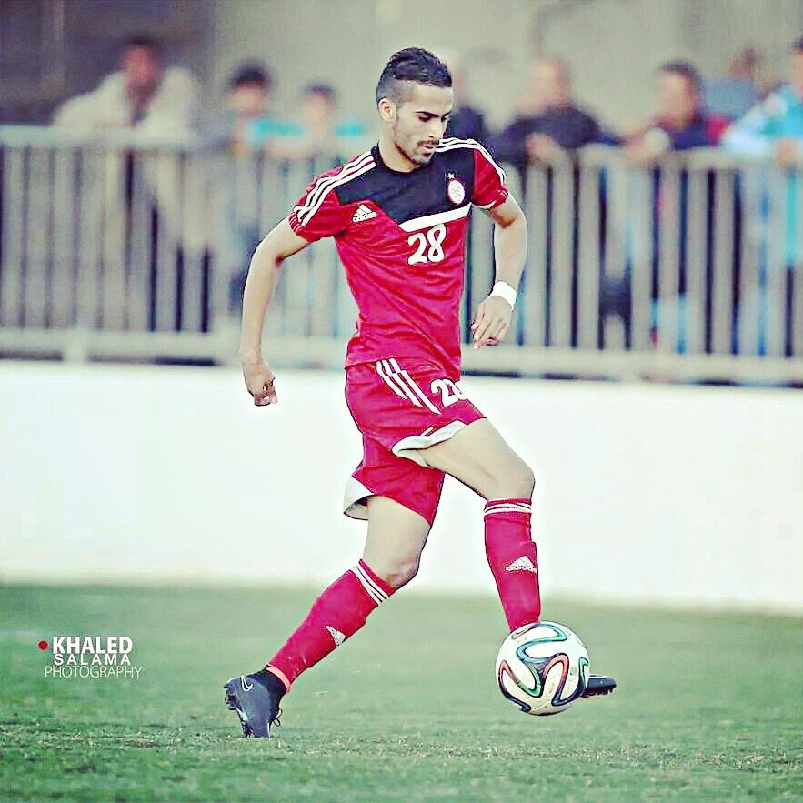 azooaluonsie10's tweet photo. #Az28 🔴⚪✌@نادي الاتحاد http://t.co/WxhGLdXiDD