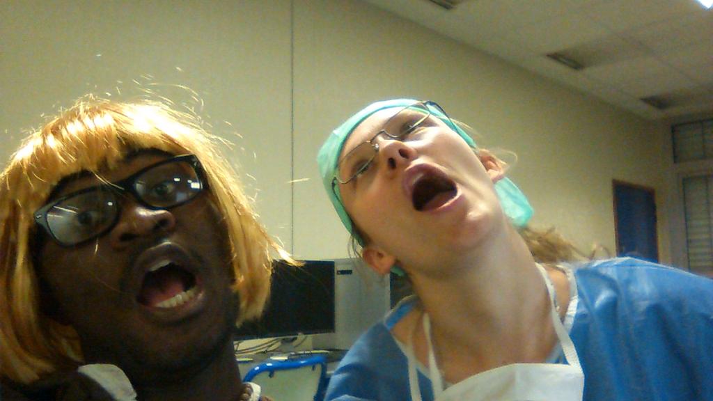 javapocalypse's tweet image. #nuitinfo #Javapocalypse #onestchaud #tousdesbarges #topchrono #fausseblondinet