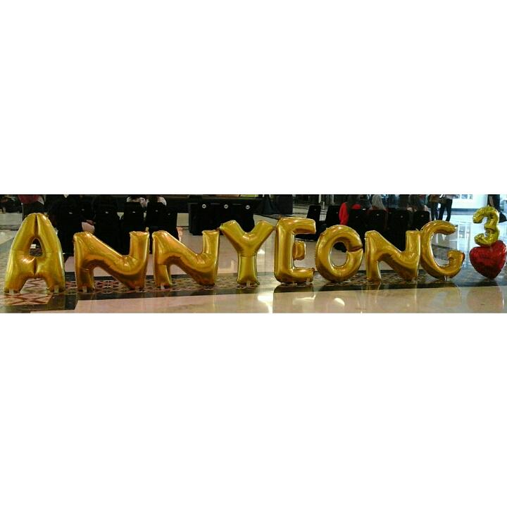 lelirbgnia's tweet photo. Everyone's fave photospot on @kfriendsnet 's event isn't it ??? 😊😊😊 #annyeong3 #kfriends http://t.co/XZI5JCBRY8