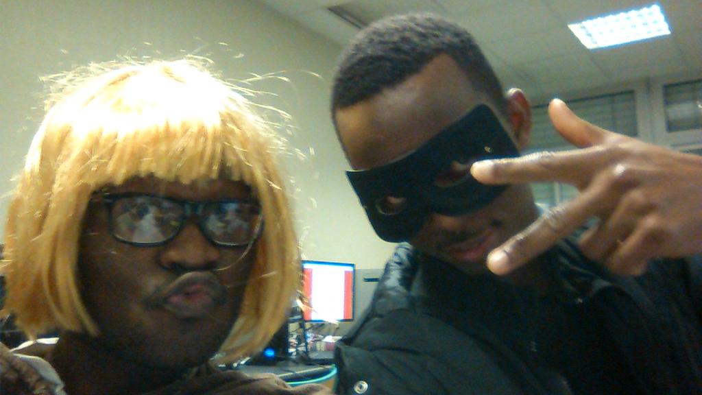 javapocalypse's tweet image. #nuitinfo #Javapocalypse #onestchaud #tousdesbarges #topchrono #fausseblondinet