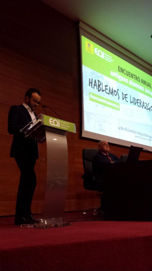 clubeoi's tweet photo. @alecostajimenez presenta el Encuentro.  #encuentroaa2014 http://t.co/ina2rnb8iu