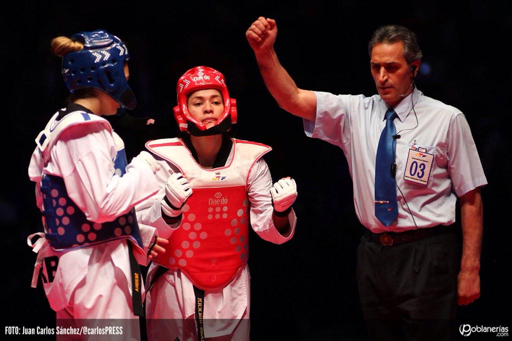 Poblanerias's tweet photo. María Espinoza de México gana a la número uno del ranking Milica Mandic de Serbia. #GrandPrix2014 http://t.co/XIB2SH6n5z