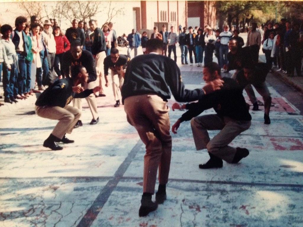 piratefollower's tweet image. #ECUPIRATES @ecupirates Alpha Phi Alpha #EtaNu #06 December 4, 1986.