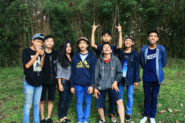 RFOUR17's tweet photo. Rt"@PandjiAlam_: @RFOUR17 http://t.co/pHMtppGFK6"