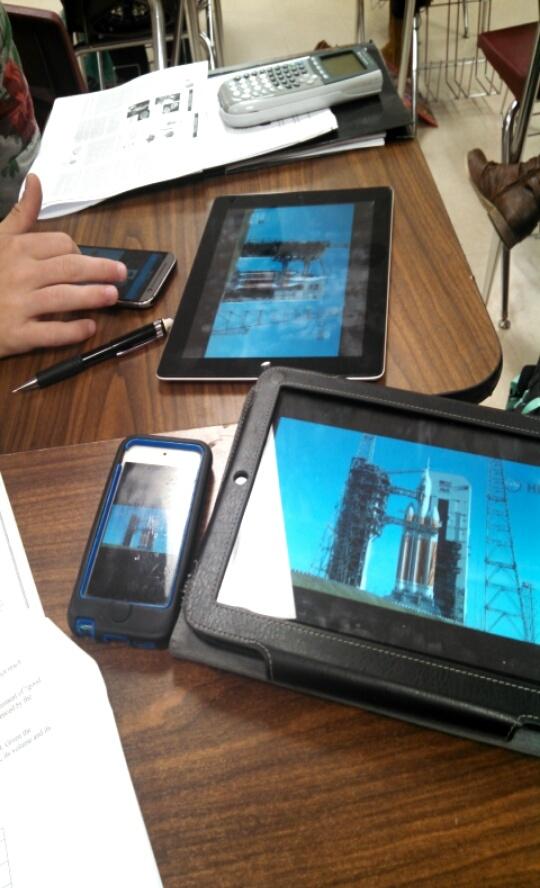 Awesome_fruit11's tweet image. Me and @CarrollRocky  are not missing today&apos;s launch! #NASA. #testlaunch @NASA