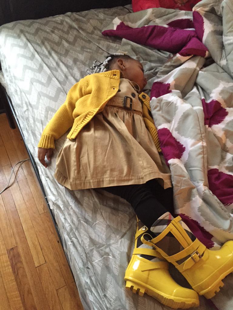 Porschia22's tweet image. 😍😍😍😍😍RT @LuvinMaUnborn: Yall get the pic😩😘 #BurberryEverything😝 #BestPicIGot😩😤 #PictureDay😘😘