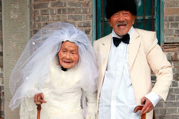 Ook getrouwd in het Dordtse Hof en nog steeds gelukkig? Doe mee: hofvannederland.nl