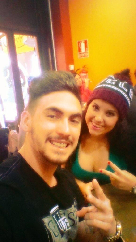 kikotraining's tweet photo. Novia mas guapa del mundooo tq http://t.co/61woLMXdo9