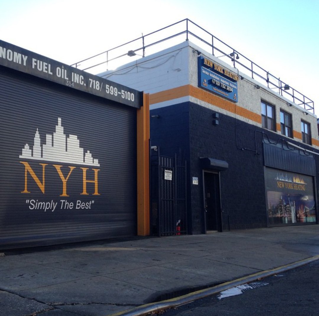 NewYorkHeating's tweet photo. #NYHTEAM #NYC #BOILERS #ANDMUCHMUCHMORE http://t.co/r1p082gBjQ