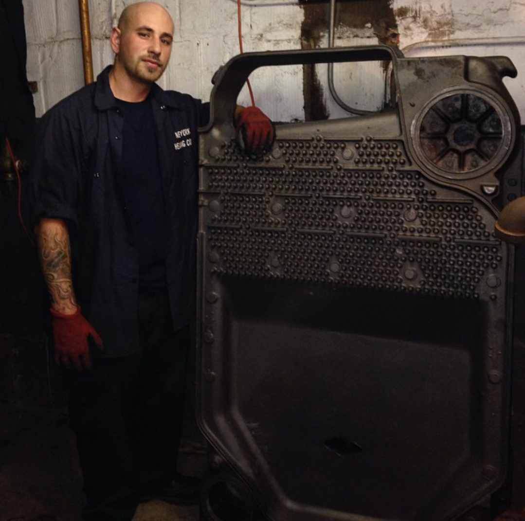 NewYorkHeating's tweet photo. #NYHTEAM #BOILERS #NYC #HEATING #OIL #GAS #HVAC #PLUMBING http://t.co/GCgb4SSA54