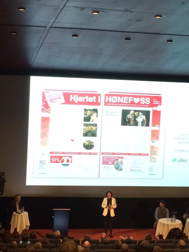 kyrreh's tweet photo. Den herlige hesteskoen på print. Bilde er like dårlig som annonsen! #8MIN14 http://t.co/T4GXbQuoYO