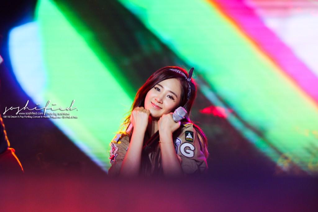Happy Birthday to Soshis resident prankster, language master and seobang Kwon Yuri    