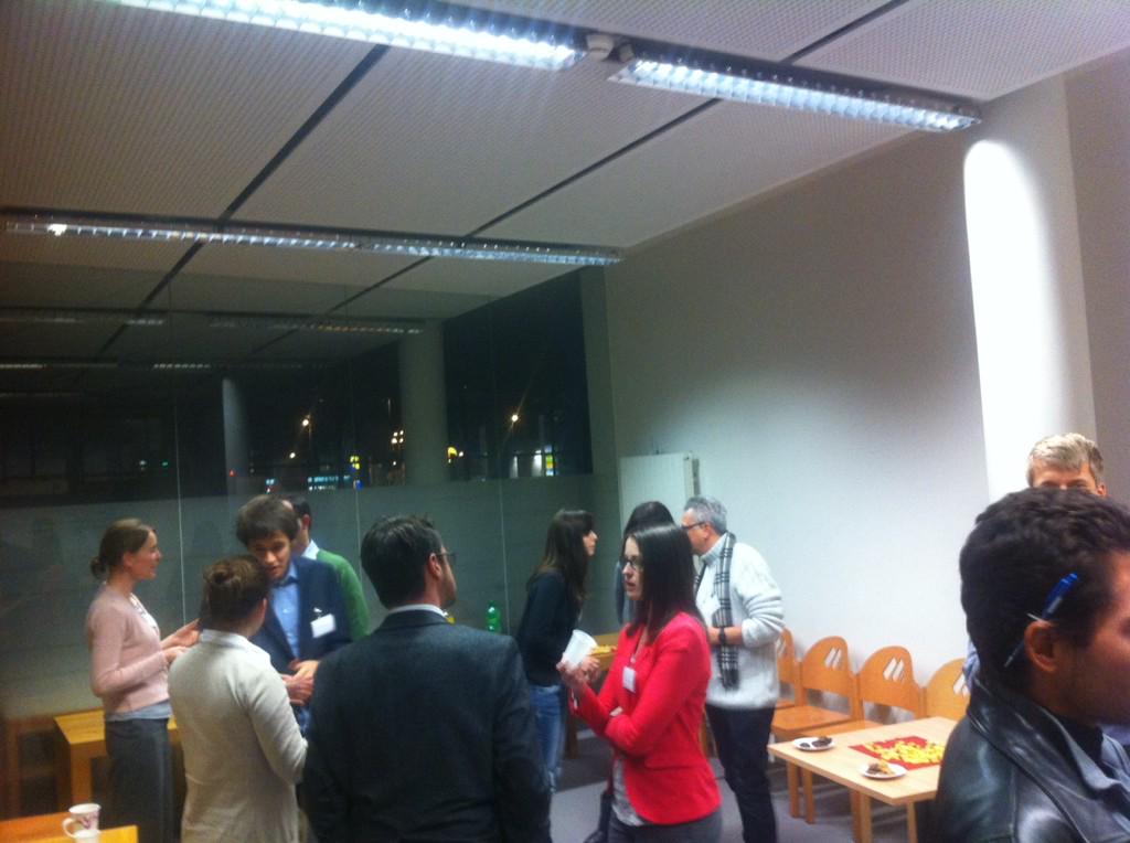 LBINeoLatin's tweet image. #Editorsatwork Editors at a coffee break