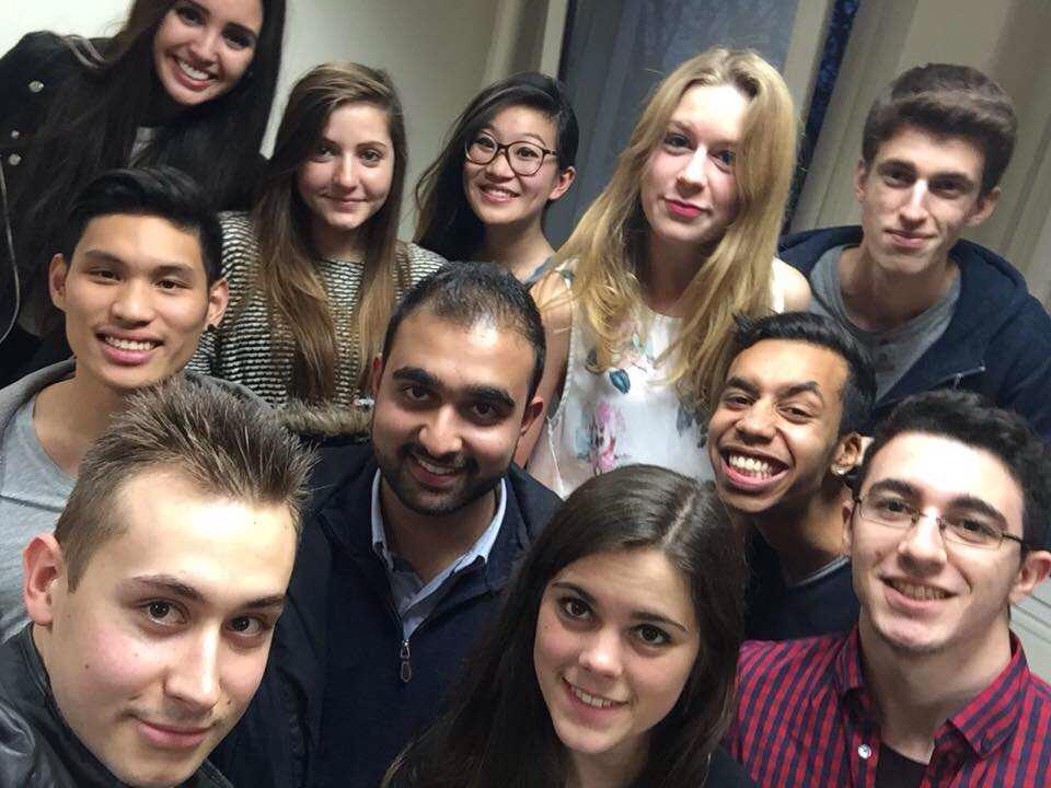 VictoriaBriot's tweet photo. @Informidables #nuitinfo http://t.co/izAw6Sy5n9