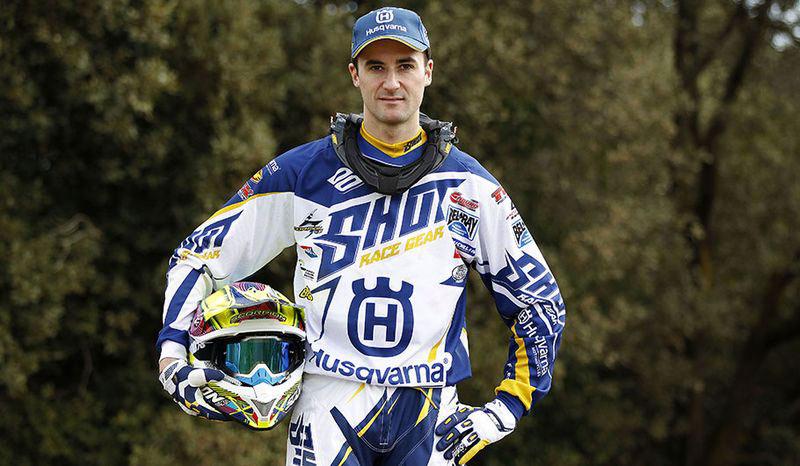Husqvarna anunciaba hoy sus equipos de Enduro para 2015. Conoce a los protagonistas befurious.com/bel-ray-husqva…